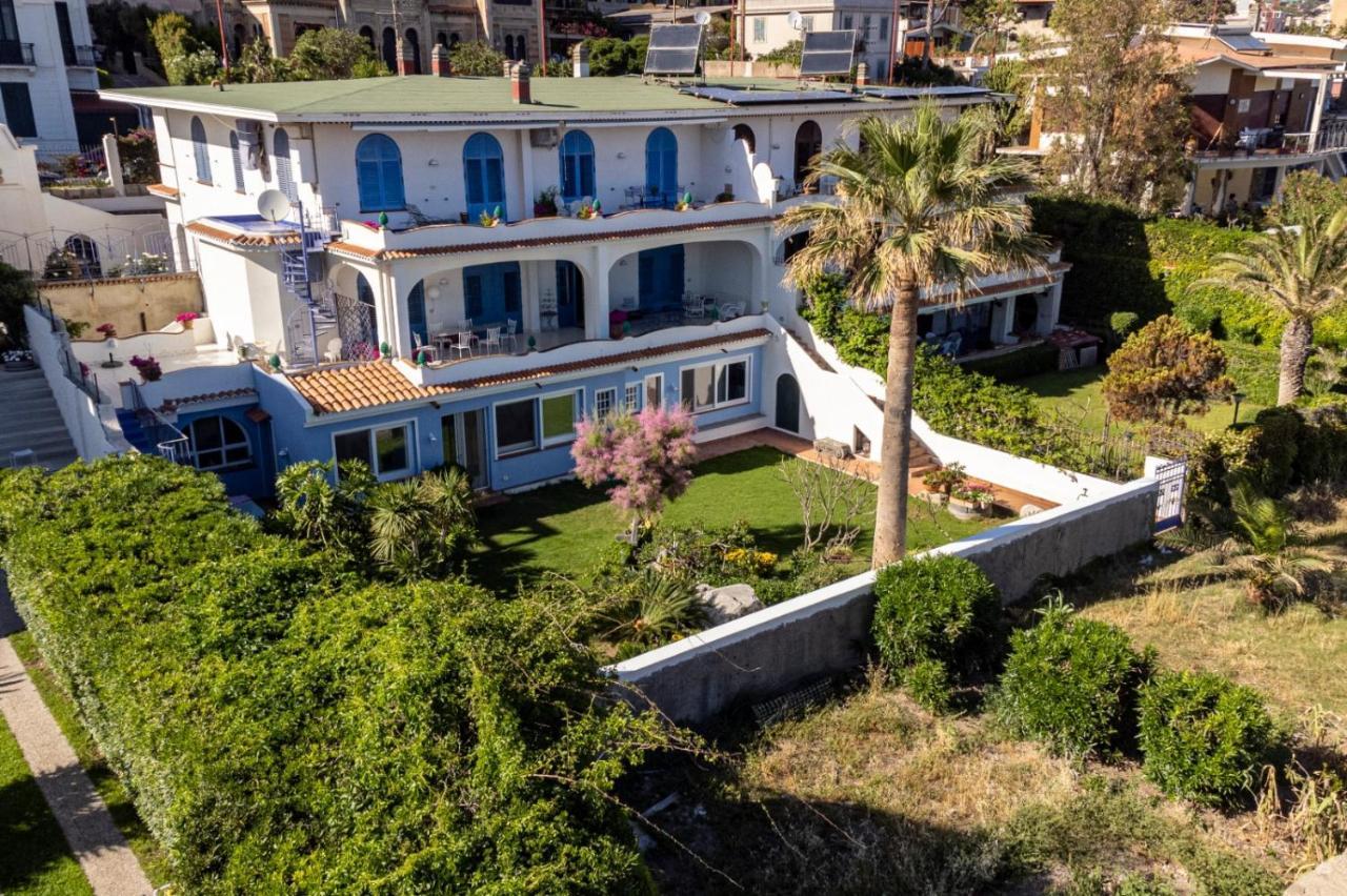 شقة Casa Azzurra مسينا المظهر الخارجي الصورة