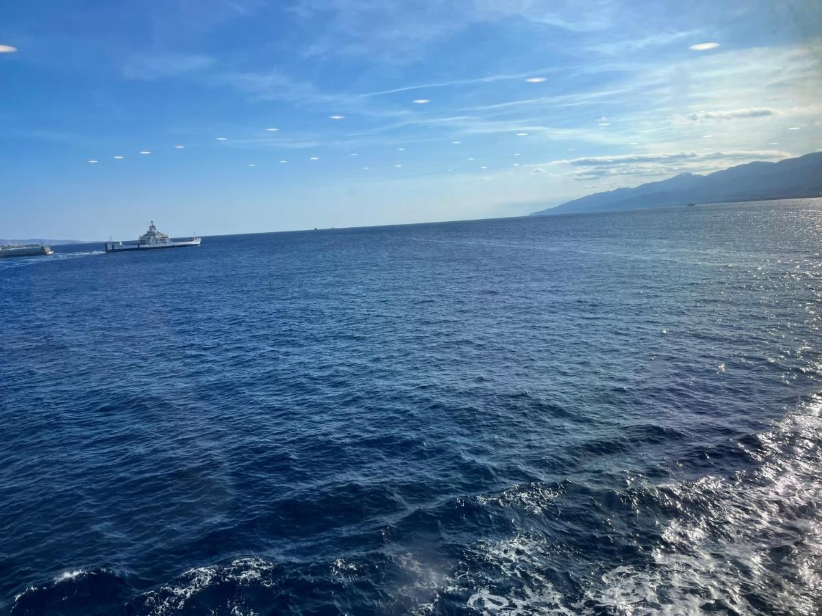 شقة Casa Azzurra مسينا المظهر الخارجي الصورة