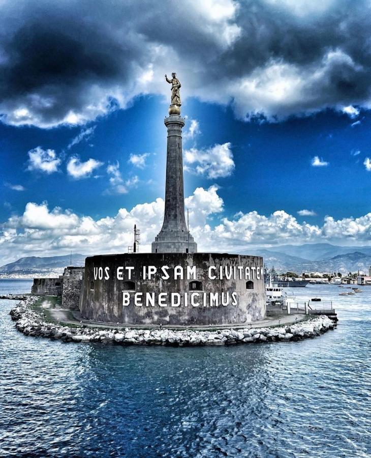 شقة Casa Azzurra مسينا المظهر الخارجي الصورة